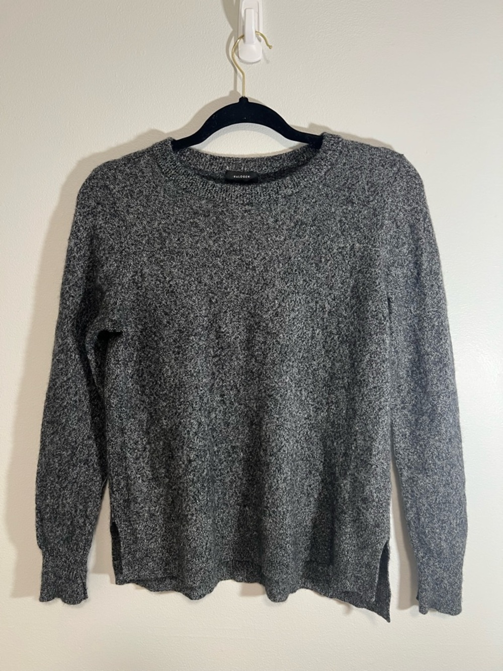 100% Cashmere Halogen Charcoal Marled Crewneck Sweater